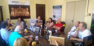 CASA CHEIA NO FECHAMENTO DA SEMANA