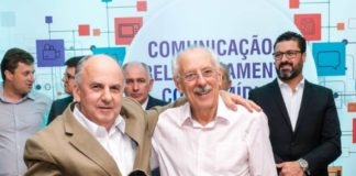 AZONASUL 55 ANOS PRESTA HOMENAGEM AO TREZE HORAS