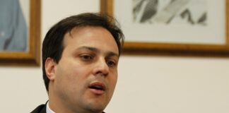 24 DE AGOSTO: ENTREVISTA COM O SUPLENTE DE SENADOR CHRISTOPHER GOULART – Podcast