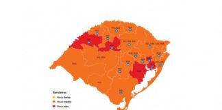 PELOTAS SEGUE LARANJA E ESTADO TEM MENOR NÚMERO DE REGIÕES EM VERMELHO