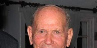 MORRE VICENTE CARVALHO
