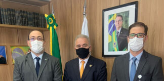 MINISTRO DA SAÚDE RECEBE DIRETOR PRESIDENTE DO GHC