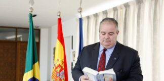 PELOTAS PRESENTE EM EVENTO CULTURAL NA EMBAIXADA DA ESPANHA NO BRASIL