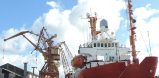 ESTAÇÃO NAVAL DO RIO GRANDE RECEBE NAVIOS NA ETAPA FINAL DA OPERAÇÃO ANTÁRTICA