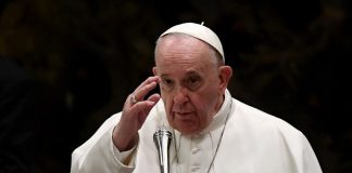 PAPA CONVOCA CARDEAIS; DOIS SÃO BRASILEIROS