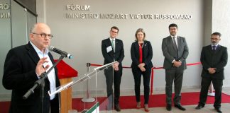 FORO TRABALHISTA DE PELOTAS RECEBE O NOME DO MINISTRO MOZART VITOR RUSSOMANO – Podcast