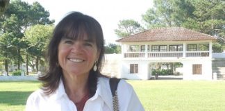 ASSOCIAÇÃO RURAL CONCEDE MEDALHA NUNES VIEIRA PARA CAROLINA PERÓ OSÓRIO