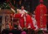 MEMÓRIA DO TREZE HORAS – EM 29 DE JUNHO DE 2011, DOM JACINTO RECEBIA O PÁLIO DO PAPA BENTO XVI