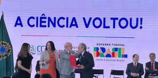 CIENTISTA DA UFPEL É CONDECORADO COM MEDALHA DO MÉRITO CIENTÍFICO