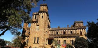 CERIMÔNIA MARCOU INÍCIO DAS OBRAS DE RESTAURO NO CASTELO DE PEDRAS ALTAS