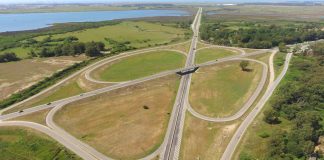 OBRA NO VIADUTO DE ACESSO AO CASSINO NA BR-392 TERÁ DESVIOS PARA FASE DE PAVIMENTAÇÃO DAS VIAS