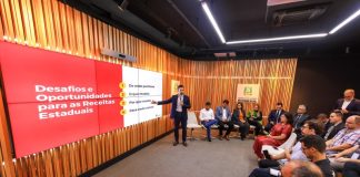GOVERNADOR EDUARDO LEITE EXPLICA O AUMENTO DA ALÍQUOTA DE ICMS – Podcast