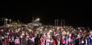 RÉVEILLON NO LARANJAL REÚNE 50 MIL PESSOAS