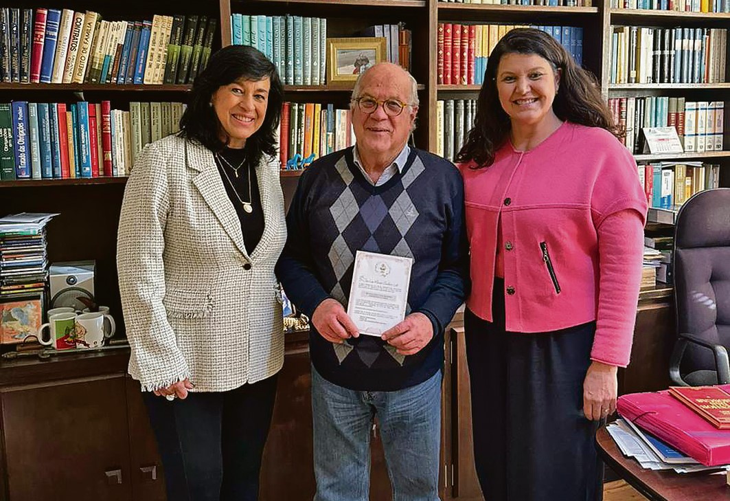 ENTREVISTA COM O PATRONO DA FEIRA DO LIVRO PROF. JOSÉ LUIS MARASCO ...