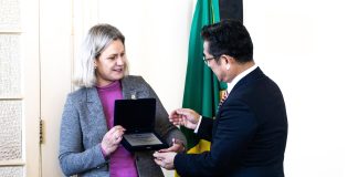 IRMANDADE ENTRE PELOTAS E SUZU (JAPÃO) COMPLETA 61 ANOS