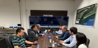 GRUPO CHINÊS CONHECE POTENCIALIDADES LOCAIS DURANTE VISITA AO PORTO DO RIO GRANDE