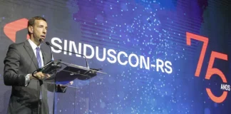 EVENTO MARCOU OS 75 ANOS DO SINDUSCON-RS E POSSE DA NOVA DIRETORIA