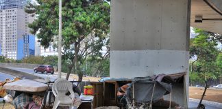 ARTIGO – A EXCLUSÃO MORA NAS CALÇADAS