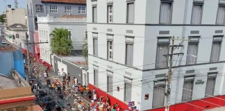 DESFILES DE CARNAVAL ALTERAM O TRÂNSITO EM PELOTAS