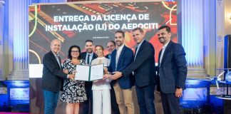 GOVERNADOR ASSINA TERMO DE CONCESSÃO DE ÁREA PARA IMPLEMENTAÇÃO DE COMPLEXO AERONÁUTICO EM GUAÍBA
