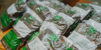 EXEMPLO: PROJETO DE COMPOSTAGEM DE LIXO DO SHOPPING PELOTAS JÁ PRODUZ 1,5 TONELADA POR MÊS