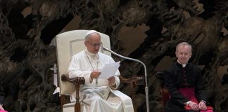 PAPA LEÃO XIV AGRADECE AOS JORNALISTAS PELO “SERVIÇO À VERDADE” – Podcast