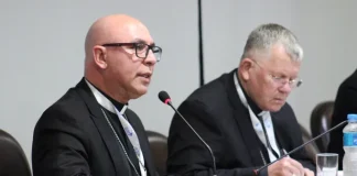CNBB CRITICA PASTORAL FOCADA NOS SACRAMENTOS NA IGREJA DO BRASIL