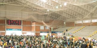 FEIRA DE EMPREGO LEVA 3 MIL AO GINÁSIO DO SESI