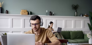 CURSOS ONLINE DE SEGURANÇA NO TRABALHO AJUDAM PROFISSIONAIS A CUMPRIR EXIGÊNCIAS LEGAIS