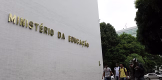 ARTIGO – O ESTRANGULAMENTO DAS UNIVERSIDADES FEDERAIS COMO POLÍTICA DE ESTADO