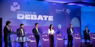 FECOMÉRCIO-RS DEBATE REÚNE PRÉ-CANDIDATOS AO PIRATINI