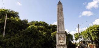COMEÇA NESTA SEGUNDA-FEIRA RESTAURO DO OBELISCO DO AREAL