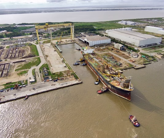 ECOVIX ASSINA CONTRATO PARA CONSTRUÇÃO DE QUATRO NAVIOS MR1 PARA A TRANSPETRO