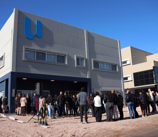 UCPEL AMPLIA CAMPUS DA SAÚDE